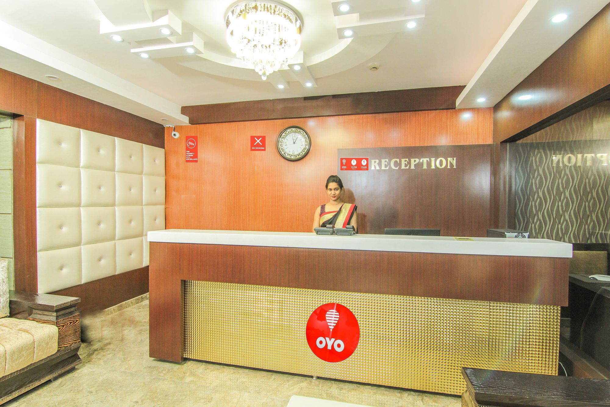 Hotel Ss Grand Λάκναου Εξωτερικό φωτογραφία
